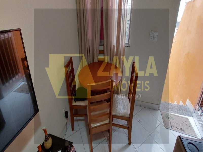 Casa de Vila à venda com 2 quartos, 70m² - Foto 4