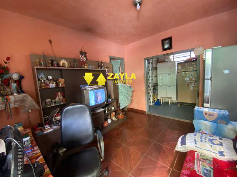 Casa à venda com 1 quarto, 140m² - Foto 4