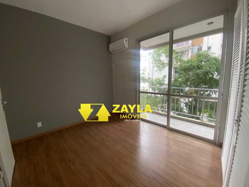 Apartamento à venda com 2 quartos, 90m² - Foto 3