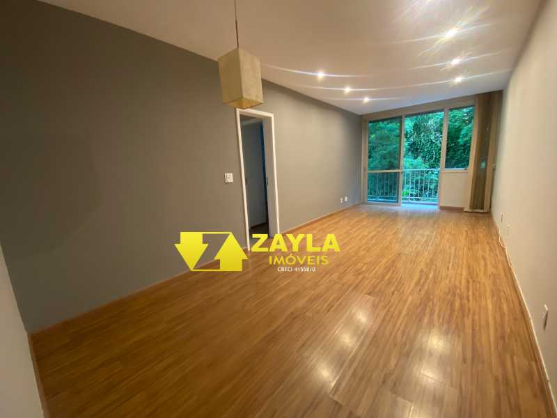 Apartamento à venda com 2 quartos, 90m² - Foto 4