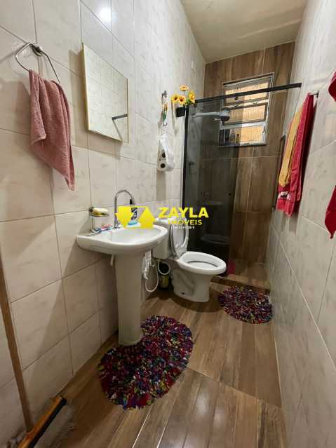 Casa à venda com 4 quartos, 215m² - Foto 11