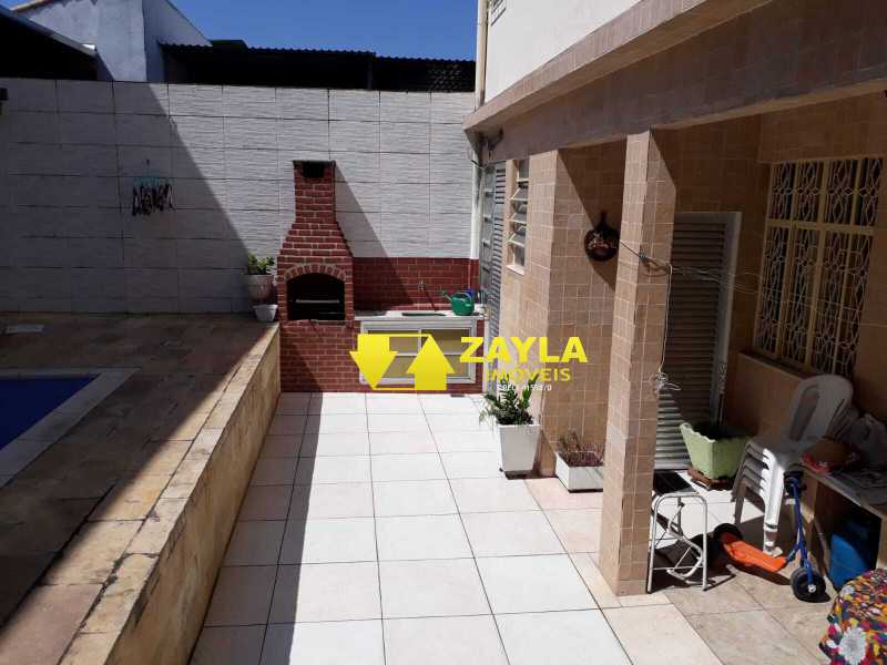 Casa à venda com 4 quartos, 323m² - Foto 4