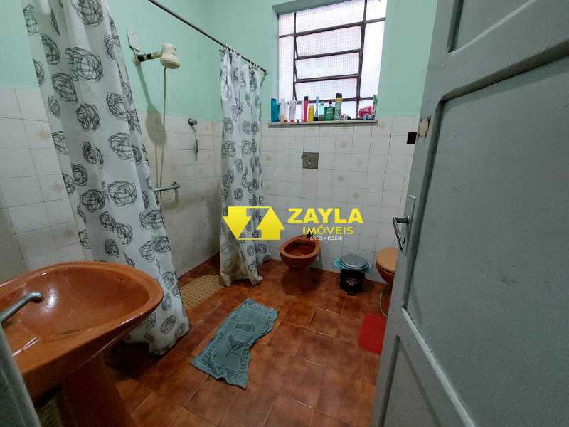 Casa à venda com 5 quartos, 70m² - Foto 14