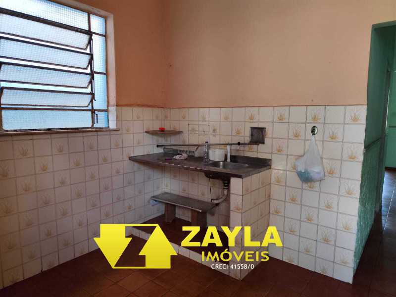 Casa à venda com 5 quartos, 70m² - Foto 13