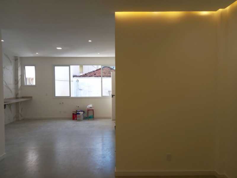 Apartamento à venda com 2 quartos, 90m² - Foto 4