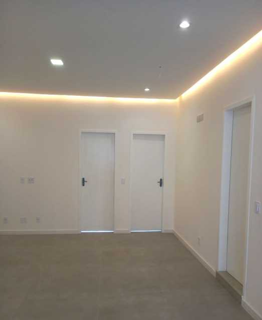 Apartamento à venda com 2 quartos, 90m² - Foto 1