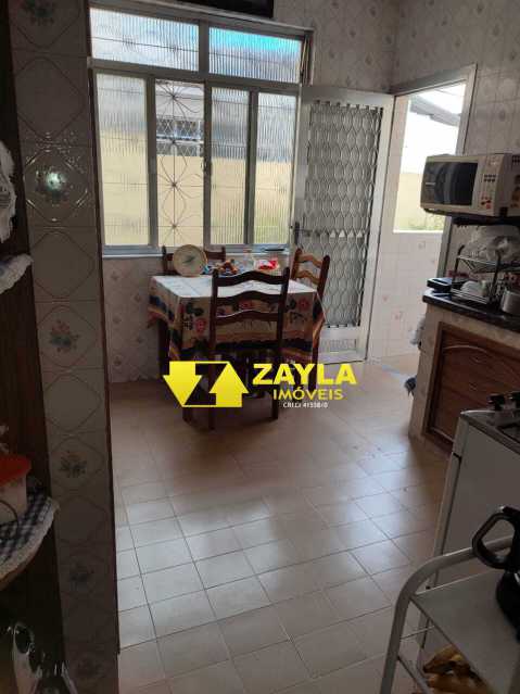 Casa à venda com 4 quartos, 259m² - Foto 18