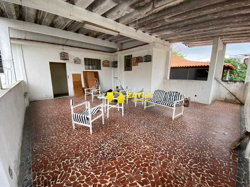 Casa de Condomínio à venda com 3 quartos, 334m² - Foto 14