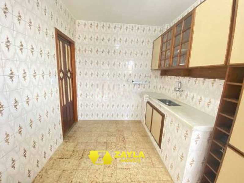 Apartamento à venda com 2 quartos, 75m² - Foto 8