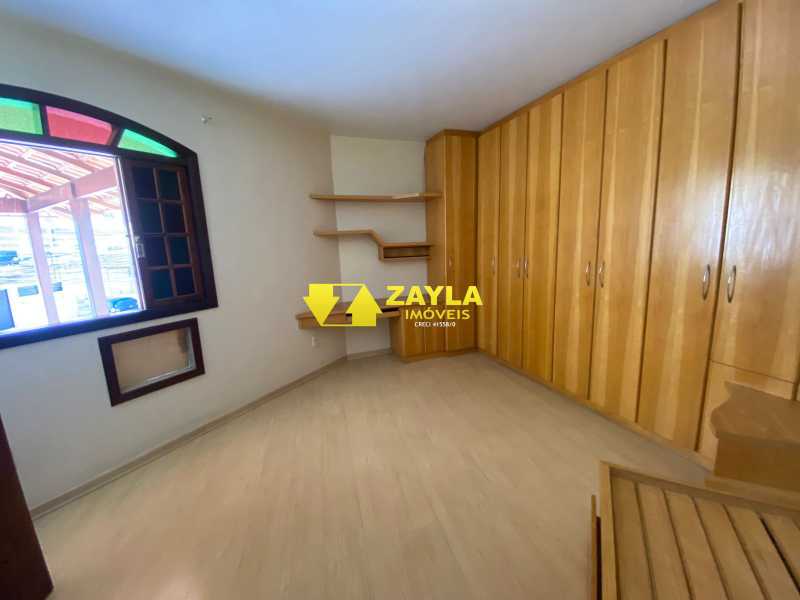 Casa de Condomínio à venda com 4 quartos, 232m² - Foto 17