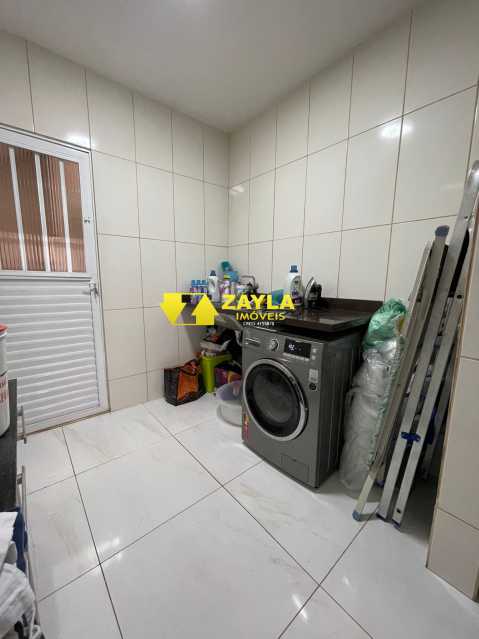 Casa à venda com 3 quartos, 300m² - Foto 18