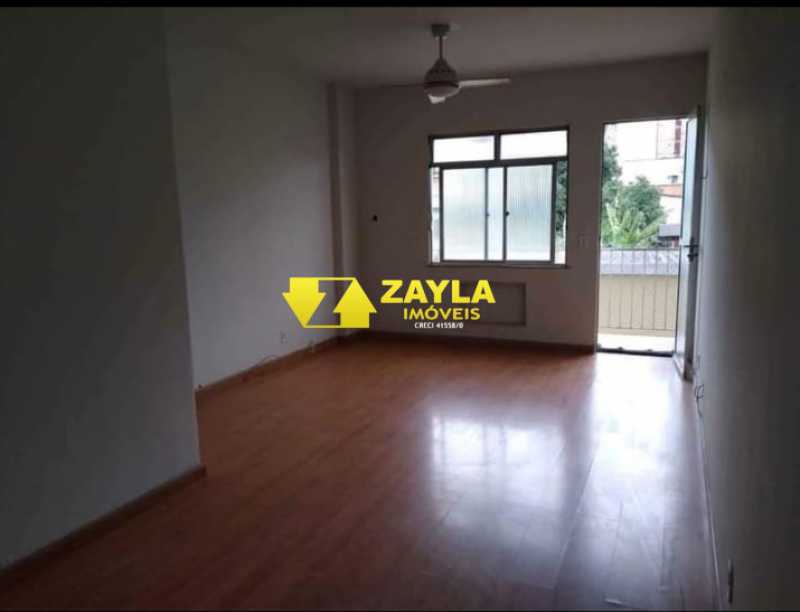 Apartamento à venda com 2 quartos, 70m² - Foto 3