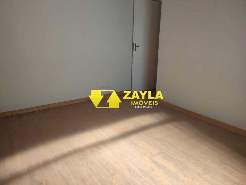 Apartamento à venda com 2 quartos, 75m² - Foto 4