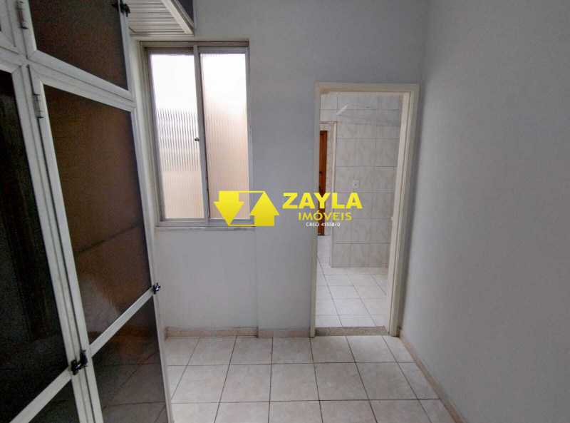 Apartamento à venda com 2 quartos, 64m² - Foto 19