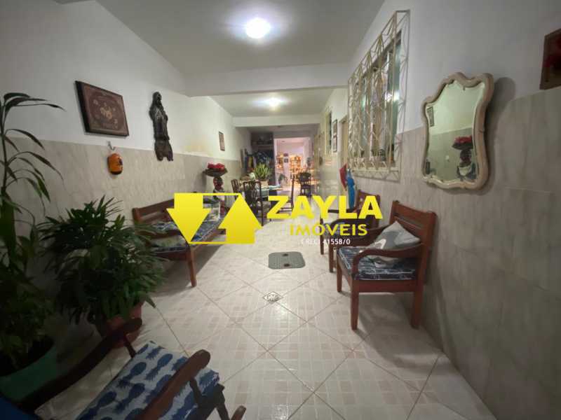 Casa à venda com 3 quartos, 240m² - Foto 21