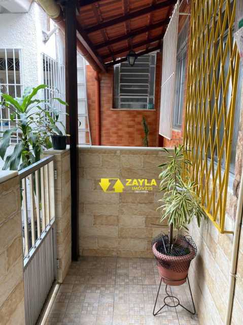 Casa de Condomínio à venda com 1 quarto, 100m² - Foto 3