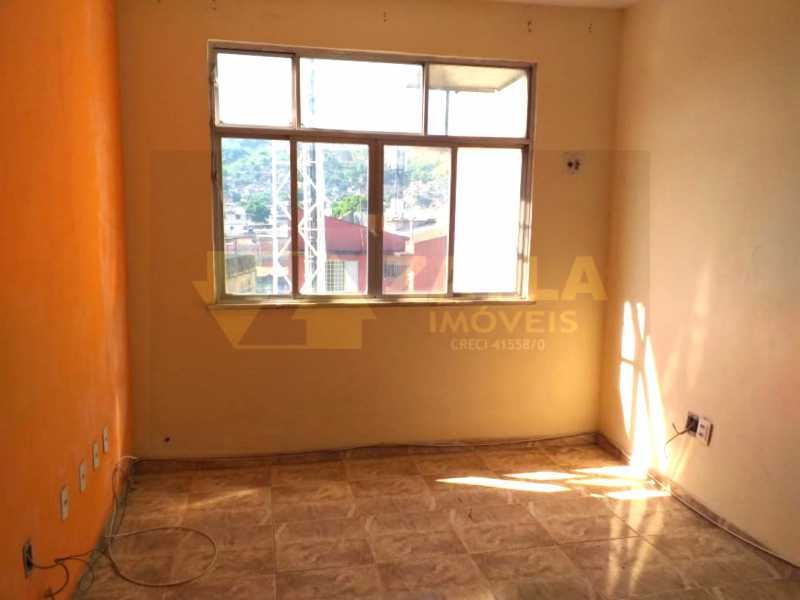 Apartamento à venda com 2 quartos, 85m² - Foto 2