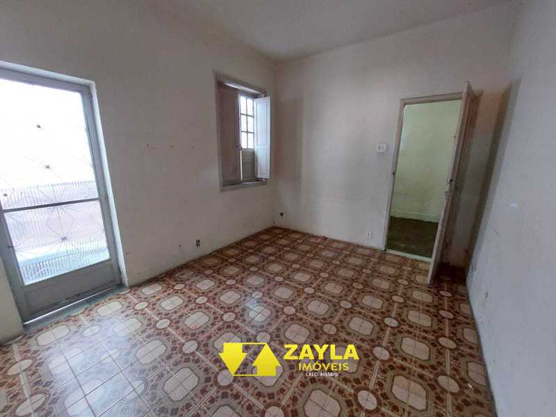 Casa à venda com 5 quartos, 150m² - Foto 2