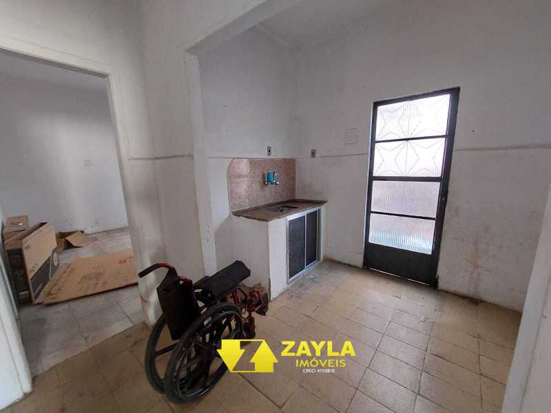 Casa à venda com 5 quartos, 150m² - Foto 11