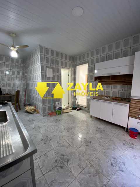 Casa à venda com 2 quartos, 90m² - Foto 12