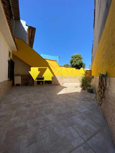 Casa à venda com 2 quartos, 90m² - Foto 18