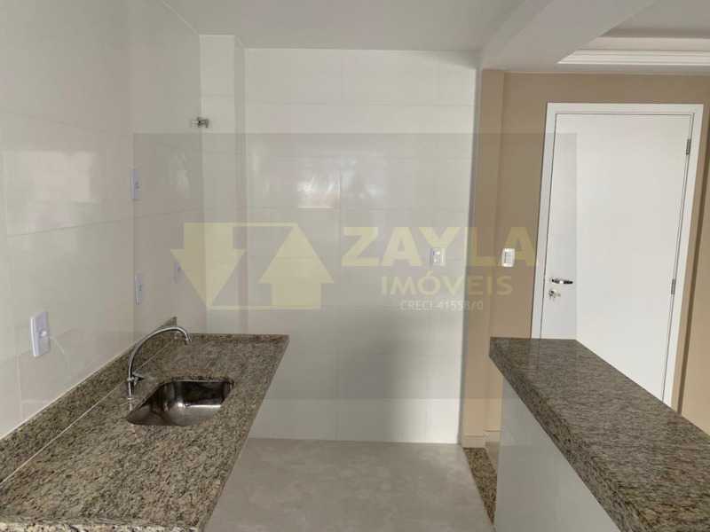 Apartamento à venda com 1 quarto, 42m² - Foto 11