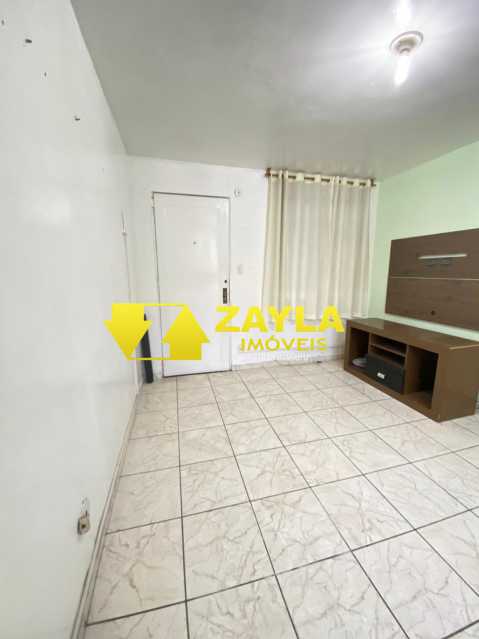 Apartamento à venda com 1 quarto, 32m² - Foto 2