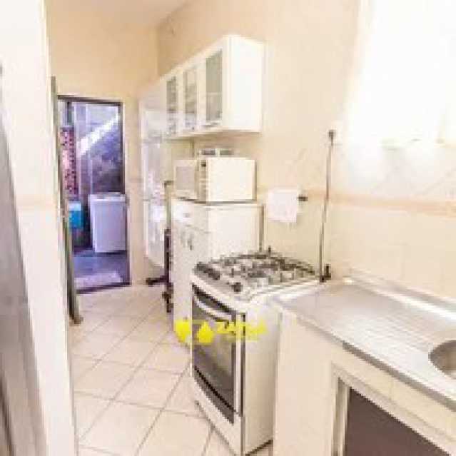 Apartamento à venda com 2 quartos, 80m² - Foto 7