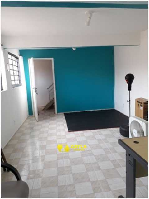 Apartamento à venda com 2 quartos, 80m² - Foto 9