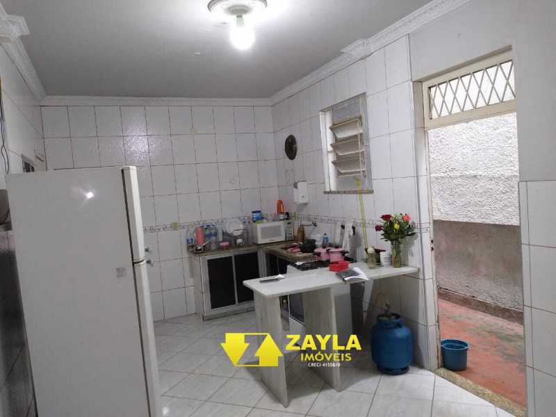 Casa à venda com 4 quartos, 90m² - Foto 14