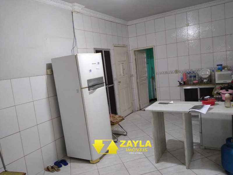 Casa à venda com 4 quartos, 90m² - Foto 15