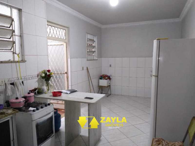 Casa à venda com 4 quartos, 90m² - Foto 17