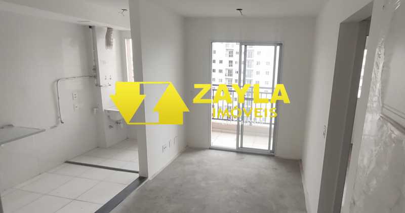 Apartamento à venda com 1 quarto, 40m² - Foto 1