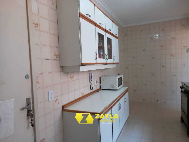 Apartamento à venda com 2 quartos, 76m² - Foto 21