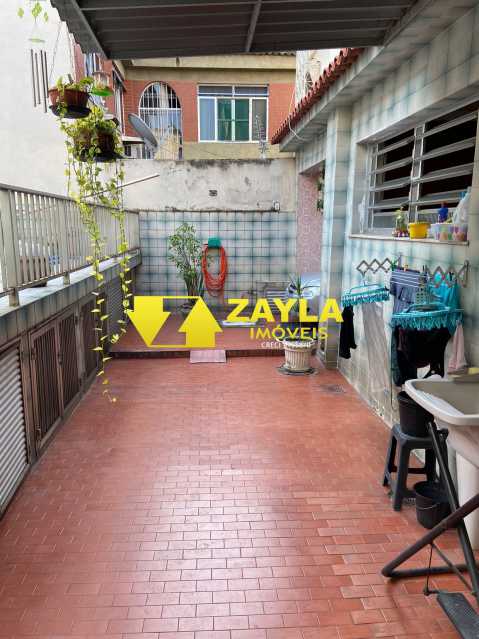 Casa à venda com 5 quartos, 250m² - Foto 21