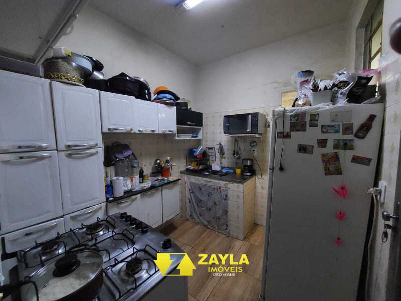 Casa à venda com 2 quartos, 70m² - Foto 10