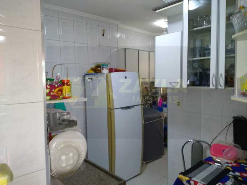 Apartamento à venda com 2 quartos, 40m² - Foto 14