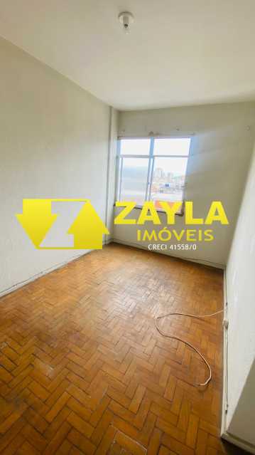 Apartamento à venda com 3 quartos, 65m² - Foto 2