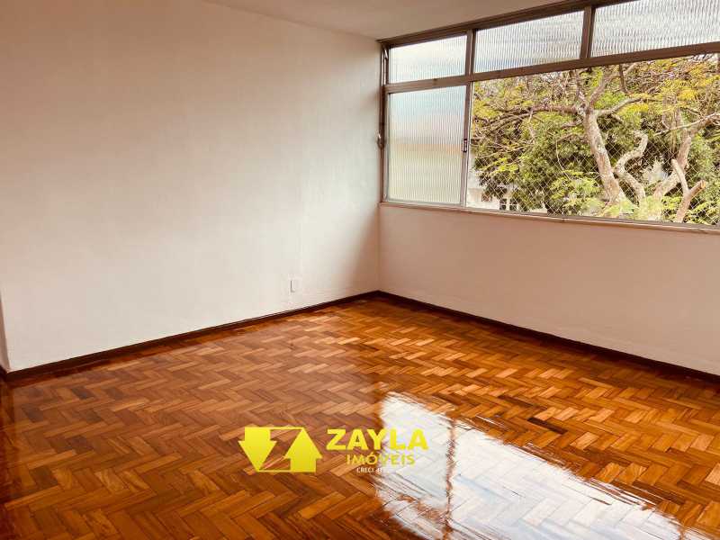 Apartamento à venda com 3 quartos, 95m² - Foto 4