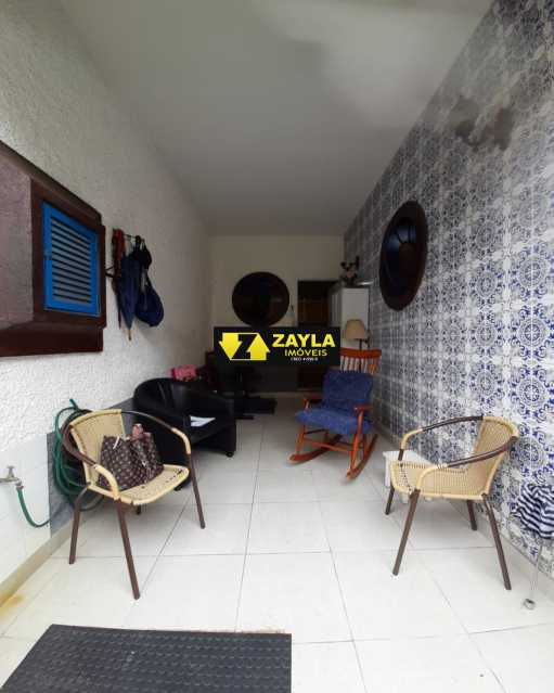 Casa de Condomínio à venda com 4 quartos, 185m² - Foto 3