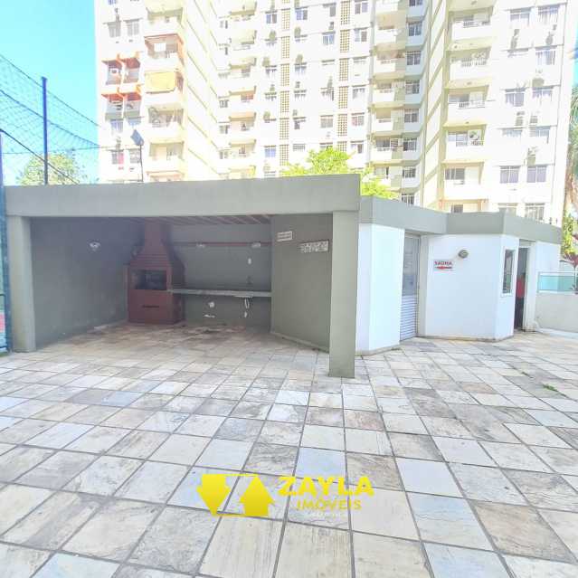 Apartamento à venda com 2 quartos, 60m² - Foto 25