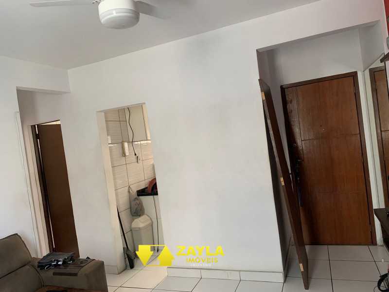 Apartamento à venda com 2 quartos, 45m² - Foto 3