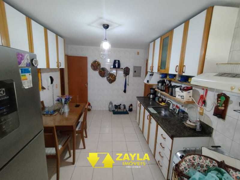 Apartamento à venda com 2 quartos, 82m² - Foto 15