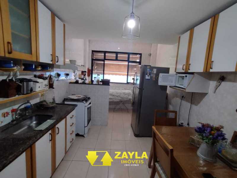 Apartamento à venda com 2 quartos, 82m² - Foto 18