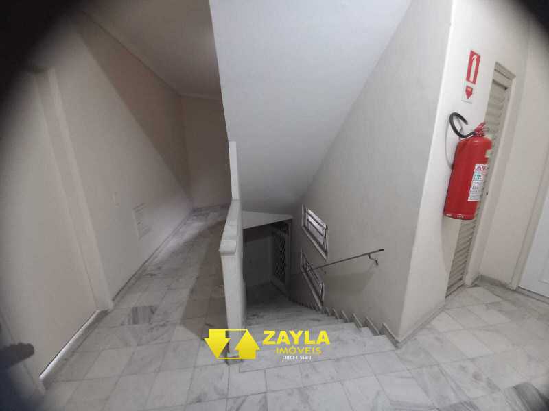 Apartamento à venda com 2 quartos, 64m² - Foto 20