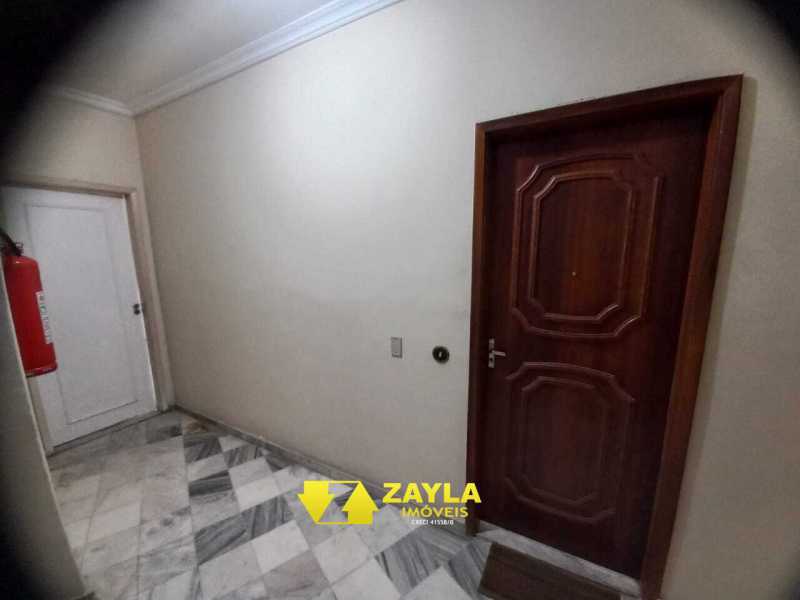 Apartamento à venda com 2 quartos, 64m² - Foto 21