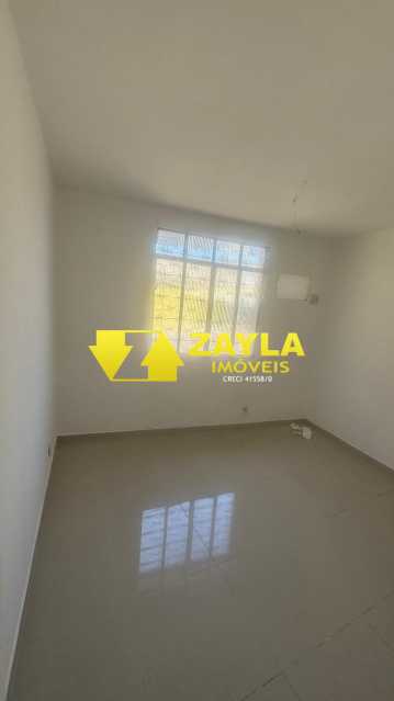 Casa de Vila à venda com 3 quartos, 70m² - Foto 11