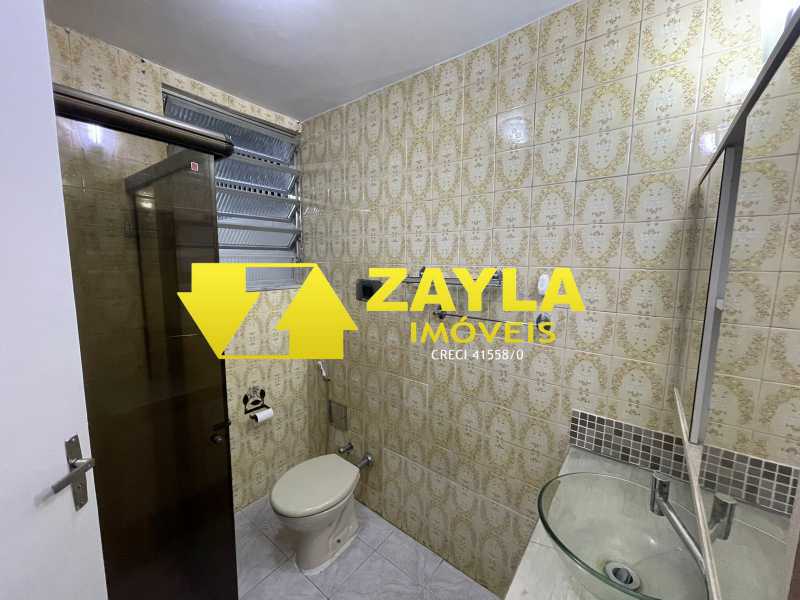 Apartamento para alugar com 2 quartos, 70m² - Foto 7