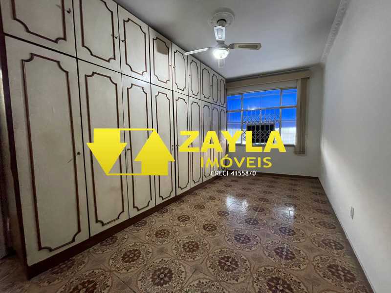 Apartamento para alugar com 2 quartos, 70m² - Foto 14