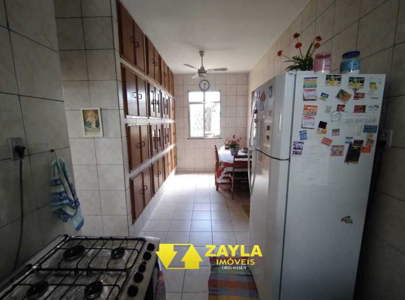 Apartamento à venda com 3 quartos, 180m² - Foto 9